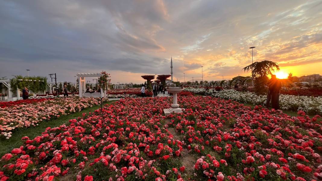 Konya’nın günbatımında masalsı manzara sunan parkı 9